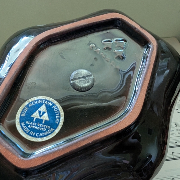 Blue Mountain Pottery Teal Ceramic Serving Tray with Silver Handle - Picture 4 of 8